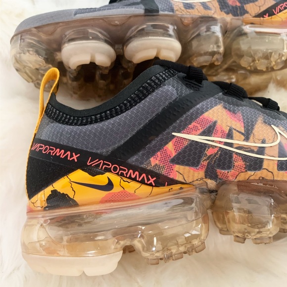 NIKE AIR Vapormax Sneakers Shoes New - Picture 4 of 9